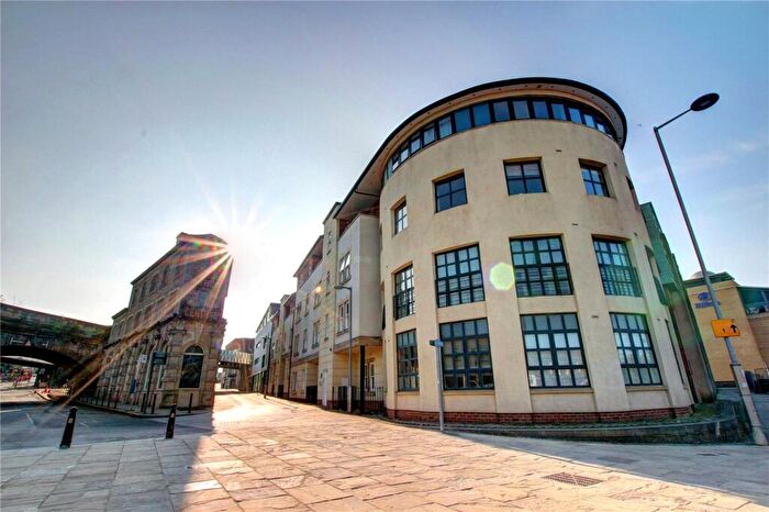 2 Bedroom Apartment To Rent In Curzon Place, Gateshead, NE8