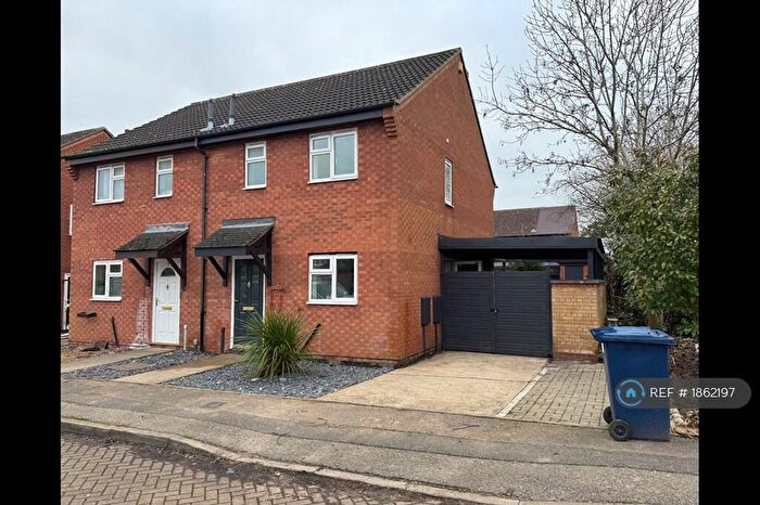 2 Bedroom Semi-Detached House To Rent In Stoney Close, Huntingdon, PE29