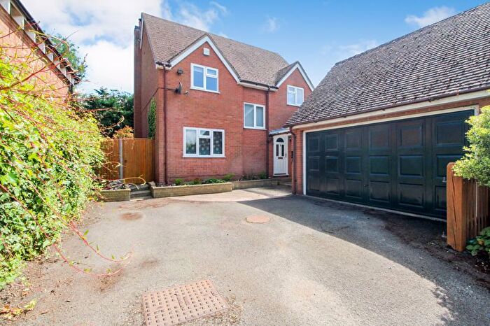 4 Bedroom Detached House For Sale In High Street, Souldrop, MK44