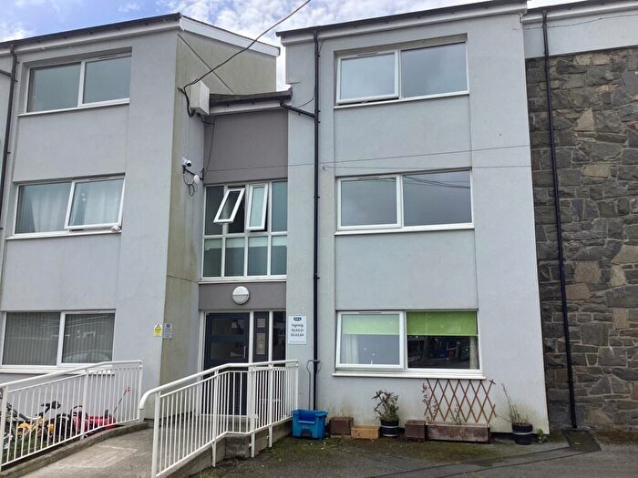 3 Bedroom Apartment To Rent In Isgraig, Tremadog, Porthmadog, Gwynedd, LL49