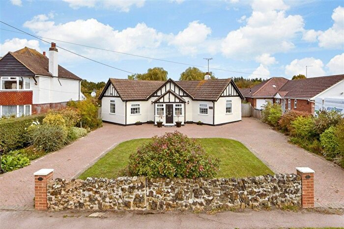 2 Bedroom Detached Bungalow For Sale In Maydowns Road, Chestfield, Whitstable, Kent, CT5