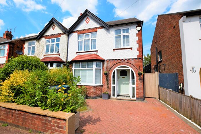 3 Bedroom Semi-Detached House To Rent In Rutland Road, West Bridgford, Nottingham, NG2