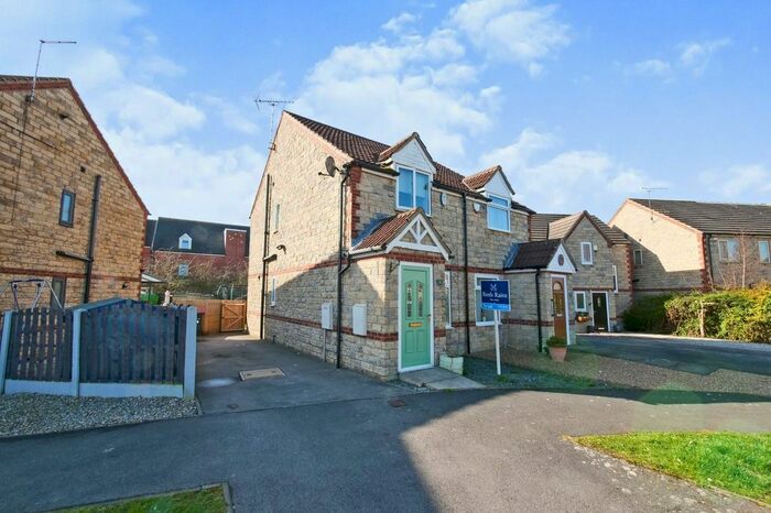 2 Bedroom Semi-Detached House To Rent In Paddington Close, Dinnington, Sheffield, South Yorkshire, S25