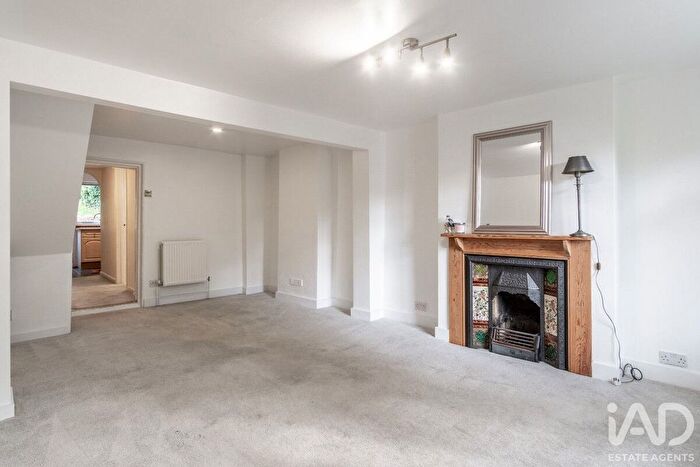 2 Bedroom Terraced House To Rent In Hadham Road, Bishop's Stortford, CM23