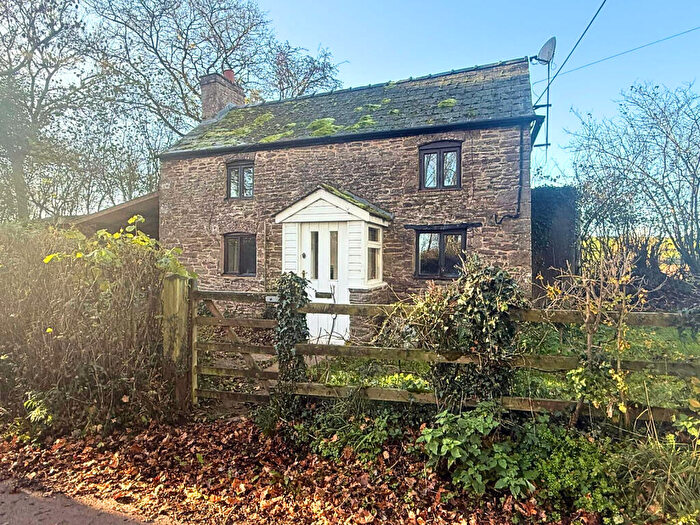 2 Bedroom Cottage To Rent In Cwmcarvan Road, Monmouth, NP25