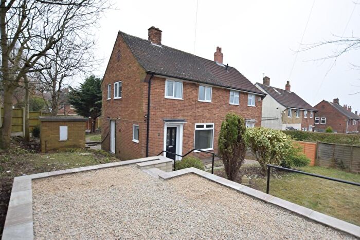 2 Bedroom Semi-Detached House To Rent In Holly Avenue, Leeds, LS16