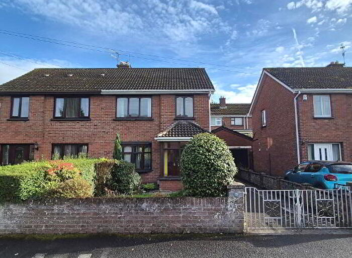 3 Bedroom Semi-Detached House For Sale In St. Johns Park, Derry, BT48