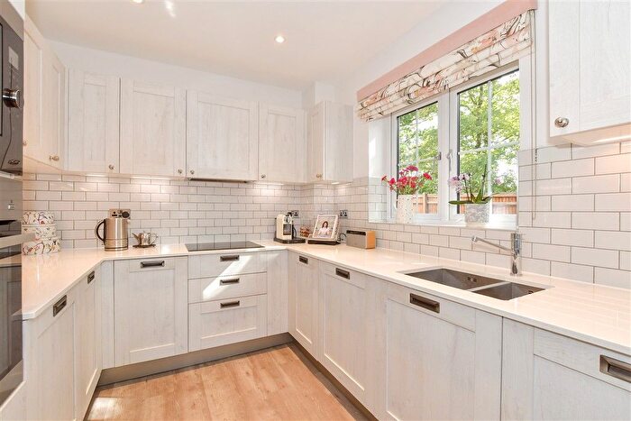 3 Bedroom End Of Terrace House For Sale In Barley Mews, Rudgwick, Horsham, West Sussex, RH12