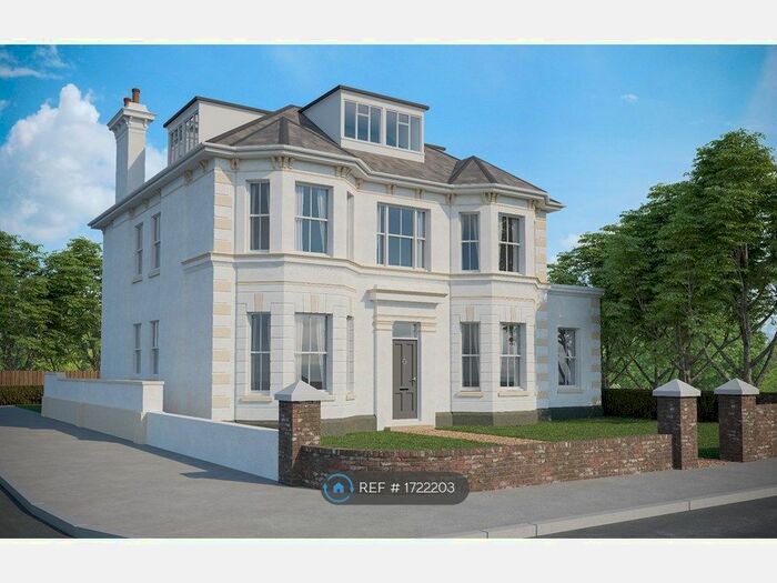 1 Bedroom Flat To Rent In Manor Road, Folkestone, CT20