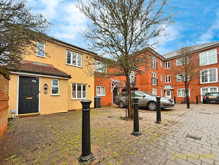 3 Bedroom Semi Detached House To Rent In Sun Street, Sawbridgeworth, Essex, CM21