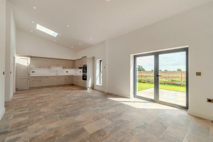 2 Bedroom Barn Conversion For Sale In Ridlington Road, Ridlington, Rutland, LE15