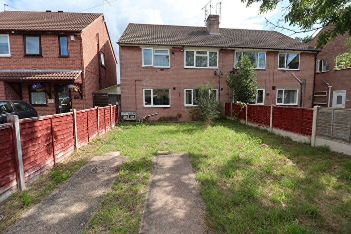 2 Bedroom Flat For Sale In Woodfield Avenue, Lincoln, LN6