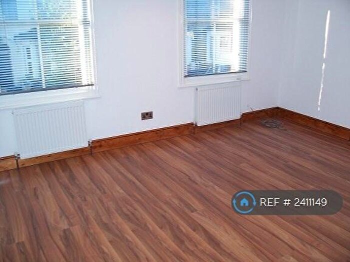 4 Bedroom Terraced House To Rent In Barclay Road, London, E11