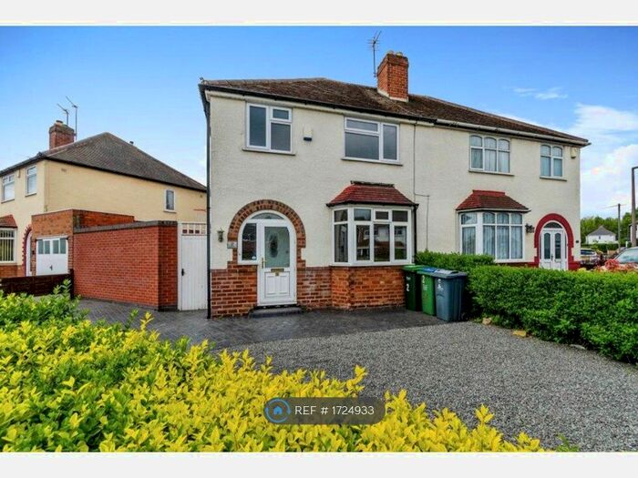 3 Bedroom Semi-Detached House To Rent In Maple Avenue, Wednesbury, WS10