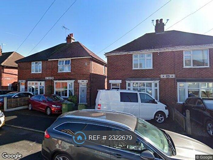 3 Bedroom Detached House To Rent In Brendan Avenue, DE55