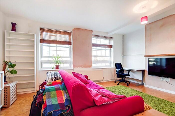 2 Bedroom Flat To Rent In Gilbert House, McMillan Street, Deptford, London, SE8