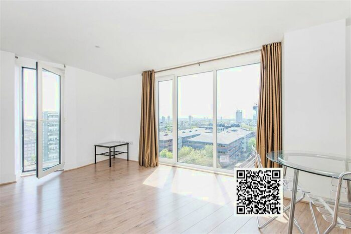 2 Bedroom Flat To Rent In Salamanca Place, Vauxhall, London, SE1