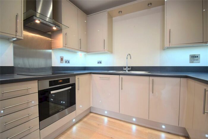 2 Bedroom Apartment To Rent In Heathland Court, Grebe Way, Maidenhead, Berkshire, SL6