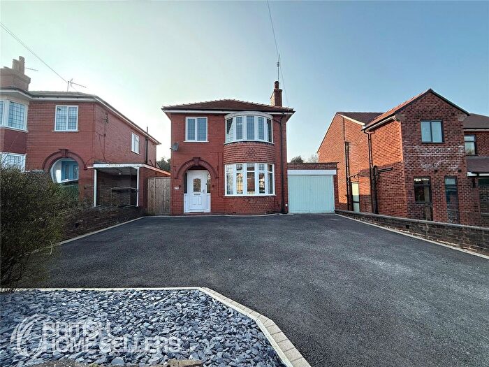 3 Bedroom Detached House For Sale In Ivy Road, Macclesfield, Cheshire, SK11
