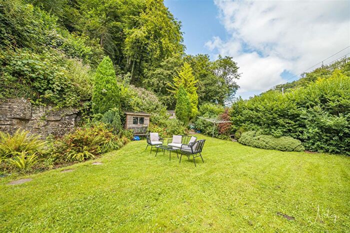 3 Bedroom Detached House For Sale In Parkmill, Swansea, SA3