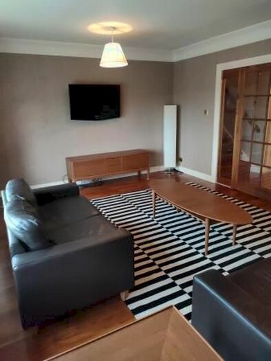 2 Bedroom Flat To Rent In Morningfield Mews, Aberdeen, AB15
