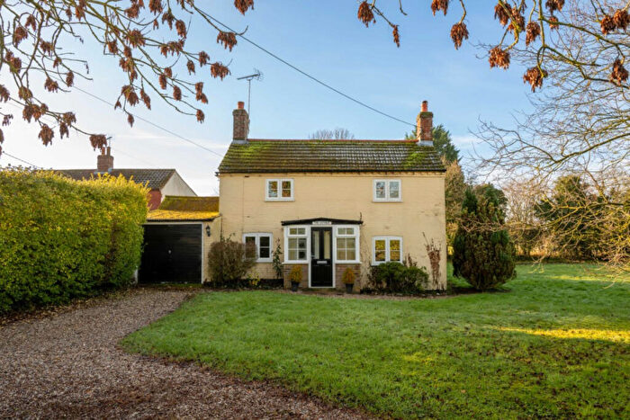 2 Bedroom Cottage For Sale In Guist Bottom Road, Stibbard, NR21