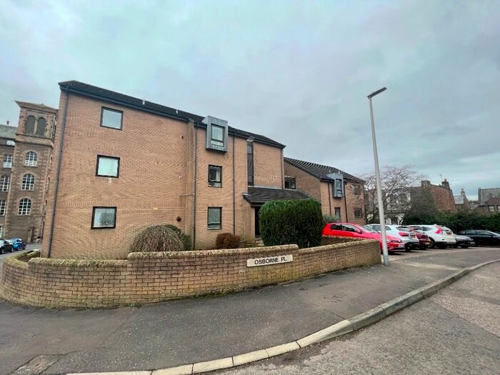 2 Bedroom Flat To Rent In Osborne Place, Dundee, DD2