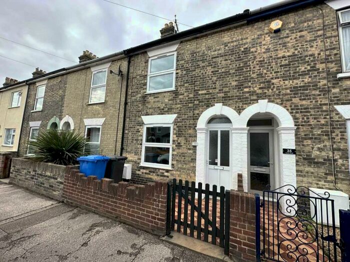 3 Bedroom Terraced House To Rent In Sussex Road, Lowestoft, Suffolk, NR32