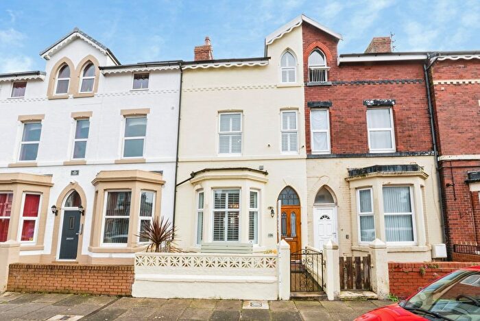 4 Bedroom Terraced House For Sale In Promenade Road, Fleetwood, Lancashire, FY7