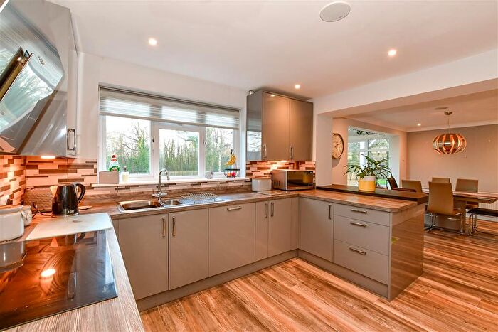 4 Bedroom Detached House For Sale In Herons Way, Pembury, Tunbridge Wells, Kent, TN2
