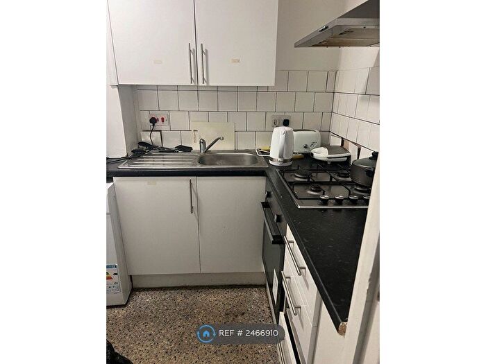 5 Bedroom End Terrace House To Rent In Maryland St, London, E15