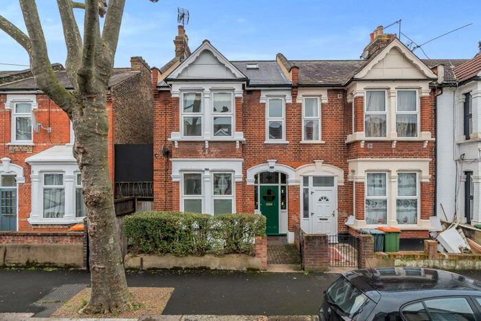 3 Bedroom Terraced House To Rent In Ladysmith Avenue, East Ham, London, E6