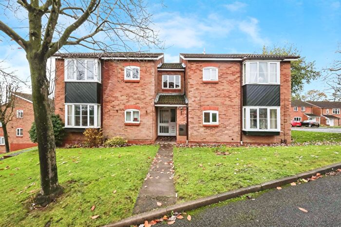 Studio For Sale In Ragees Road, Kingswinford, DY6