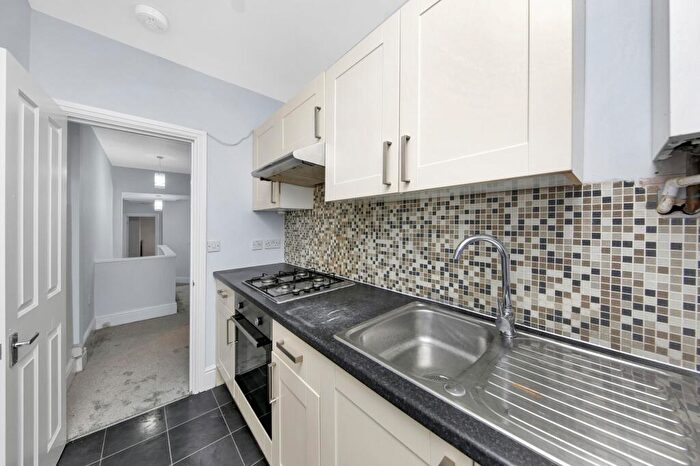 2 Bedroom Flat To Rent In Fortune Gate Road, London, NW10