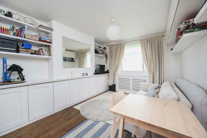 1 Bedroom Flat To Rent In Albion Road, Stoke Newington, London, N16