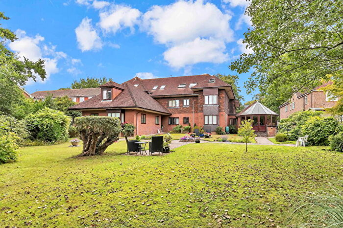 2 Bedroom Flat For Sale In Fitzjohn Court, Hassocks, BN6