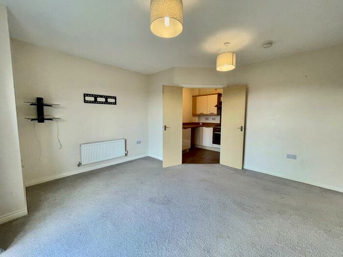 2 Bedroom Flat To Rent In Lilac Gardens, Great Lever, Bolton ***Available Now***, BL3