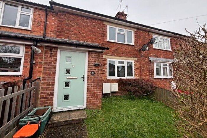 3 Bedroom Semi-Detached House To Rent In Holmewood Road, Tunbridge Wells, TN4