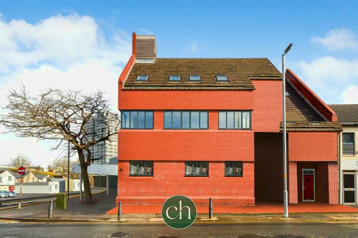 1 Bedroom Apartment To Rent In Commercial Road, Swindon, SN1