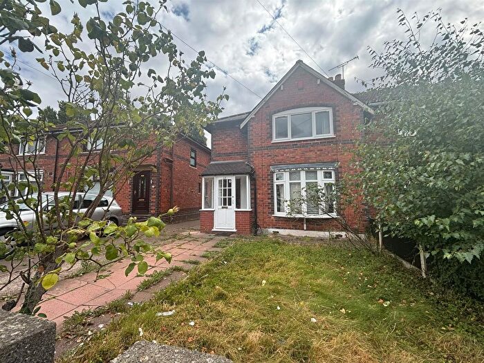 3 Bedroom Semi Detached House To Rent In Alexandra Road, Walsall, WS1