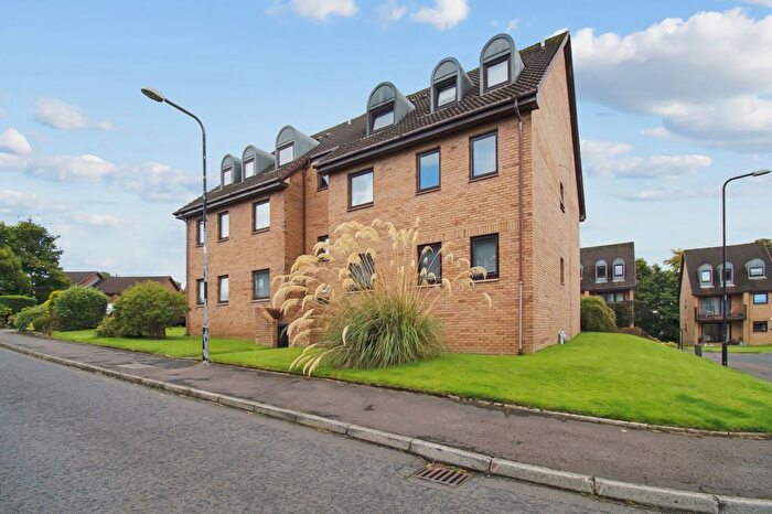 2 Bedroom Flat To Rent In Burnside Court, Bearsden, Glasgow, G61
