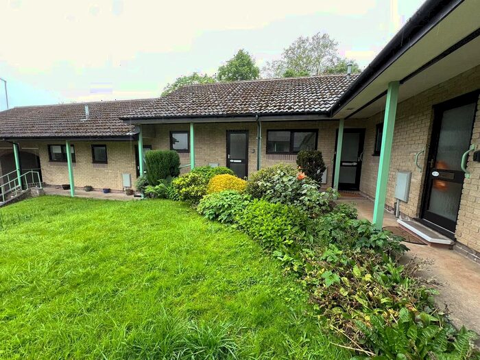 1 Bedroom Property To Rent In High Street, Old Whittington, Chesterfield, S41