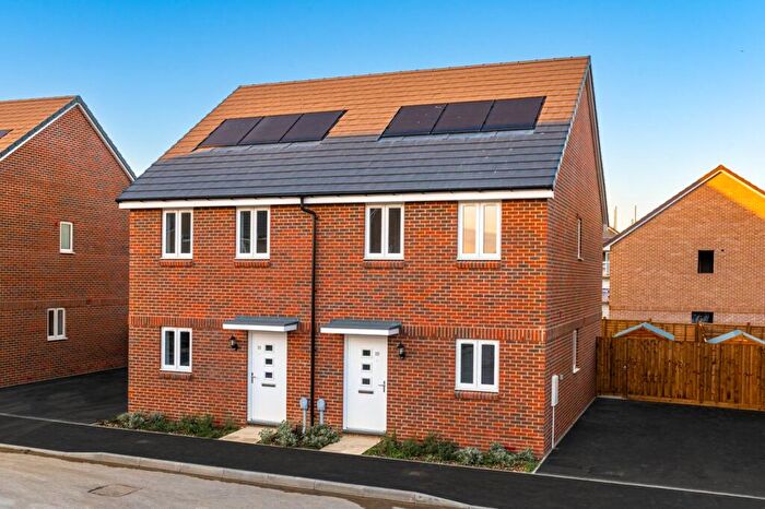 3 Bedroom Semi Detached House To Rent In Stinson Place, Grove, Wantage, OX12