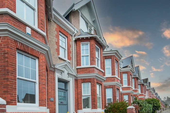 2 Bedroom Flat To Rent In Thornhill Road, Plymouth, PL3