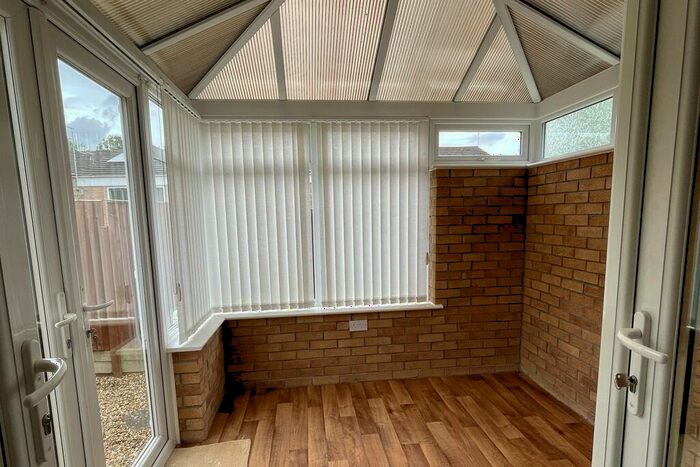 1 Bedroom Semi-Detached Bungalow To Rent In Spruce Drive, Brandon, IP27