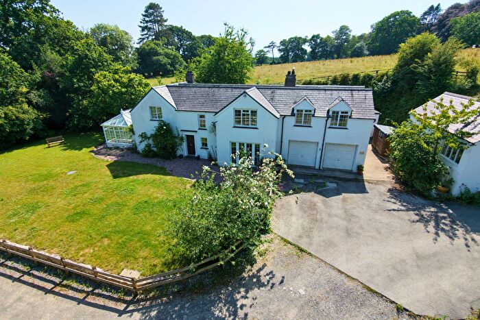 5 Bedroom Detached House For Sale In Panteg, Llechryd, Cardigan, SA43