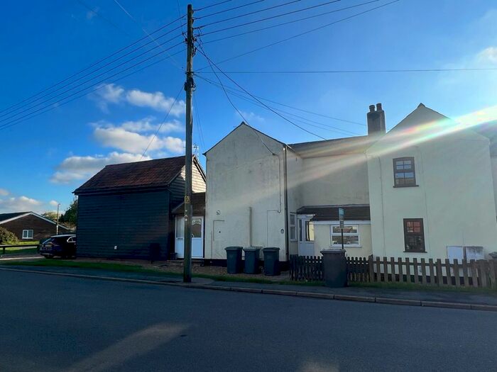 3 Bedroom Terraced House To Rent In Crane Way, Cranfield, Bedford, Bedfordshire., MK43