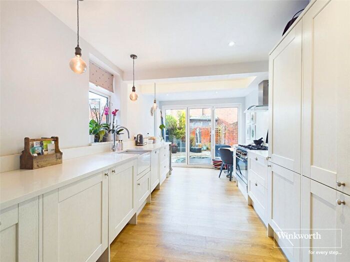 3 Bedroom Terraced House To Rent In Kensington Road, Reading, Berkshire, RG30