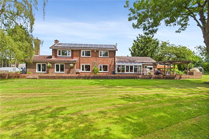 6 Bedroom Detached House For Sale In Burghfield Bridge, Burghfield, Reading, Berkshire, RG30