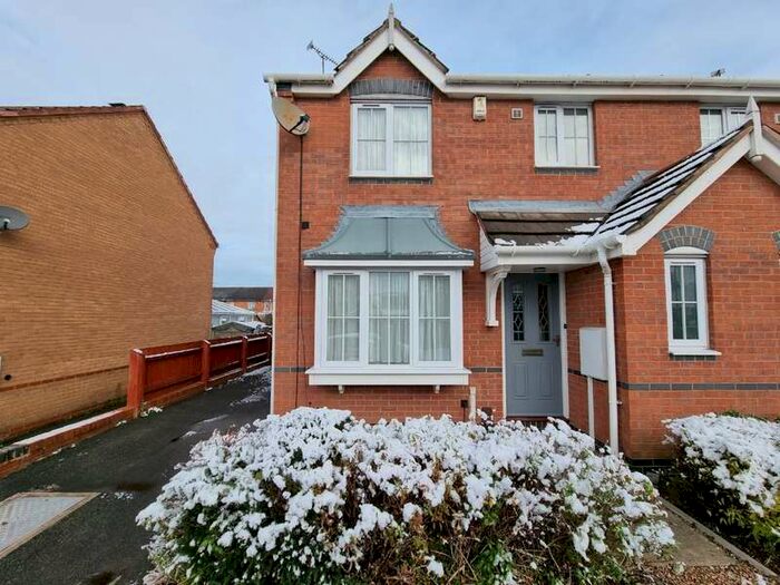 3 Bedroom Semi-Detached House To Rent In Alexandra Street, Thurmaston, Leicester, LE4